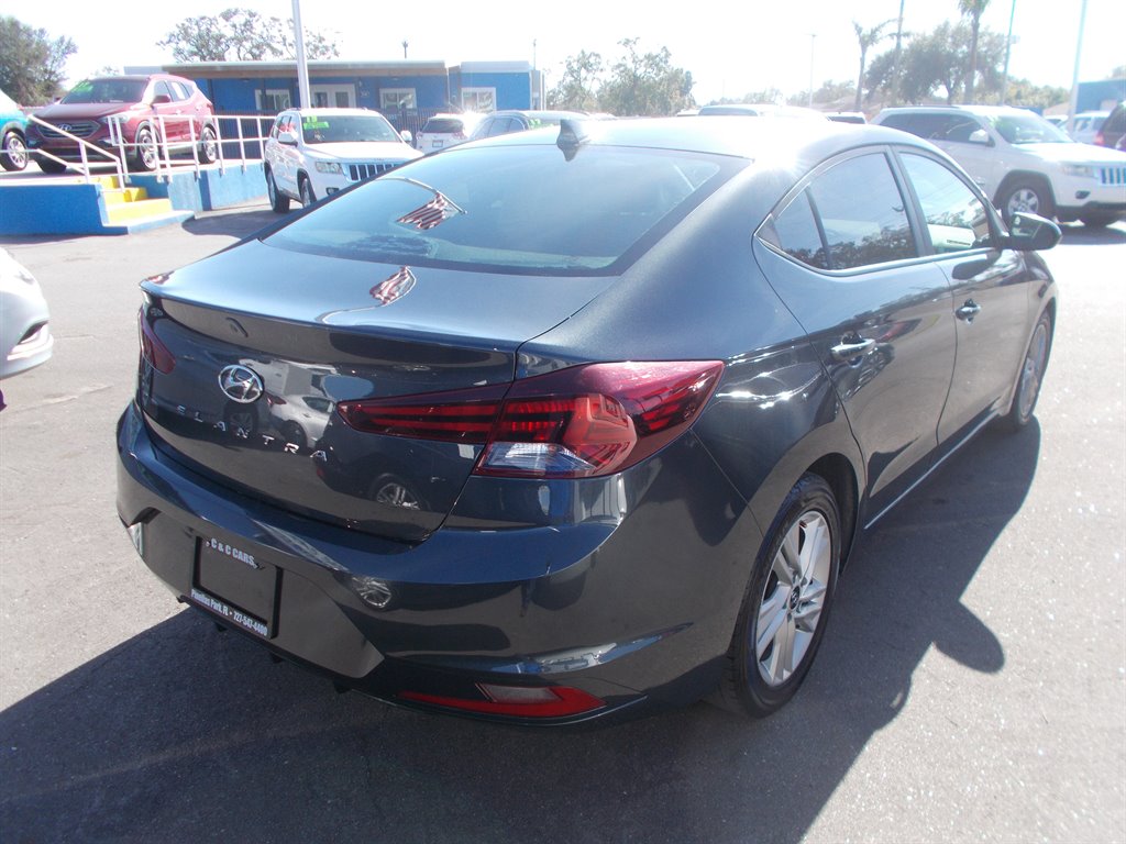 2020 Hyundai Elantra