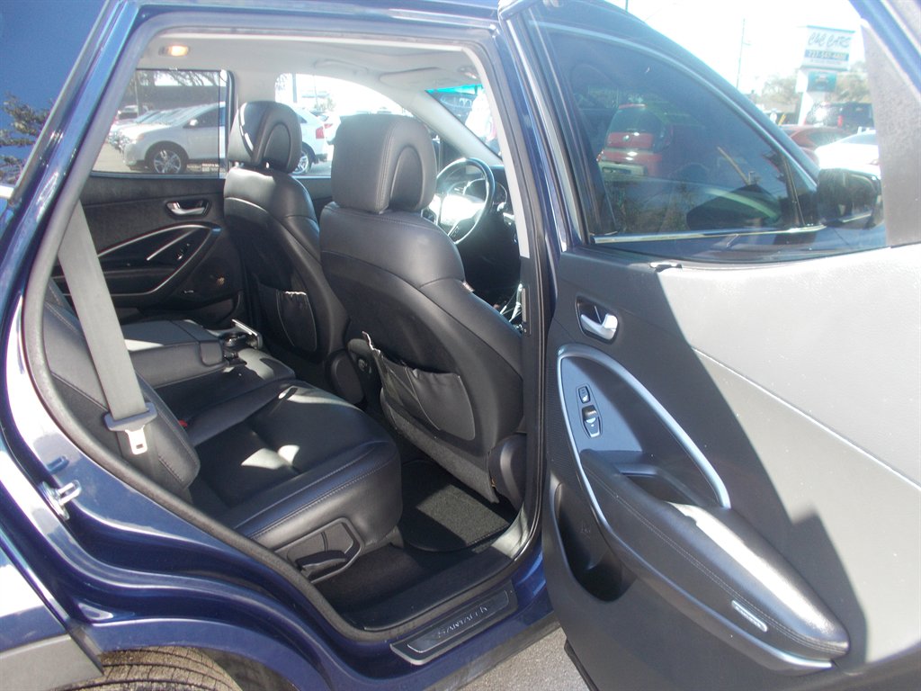 2017 Hyundai Santa Fe Sport 2.0T - Photo 12