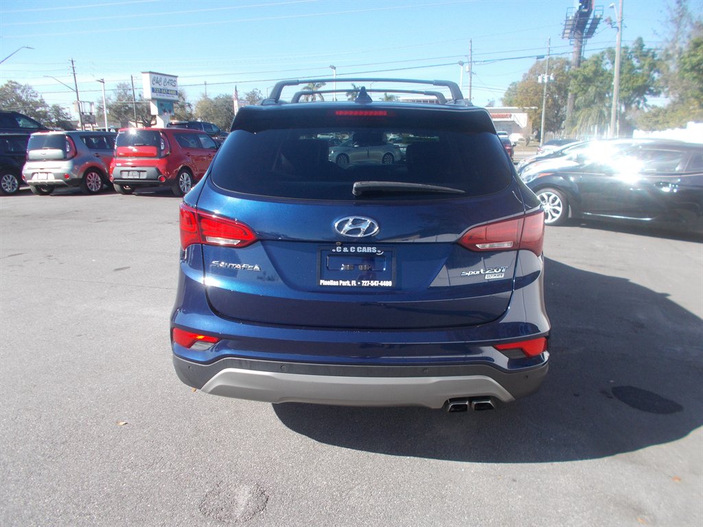 2017 Hyundai Santa Fe Sport 2.0T - Photo 5