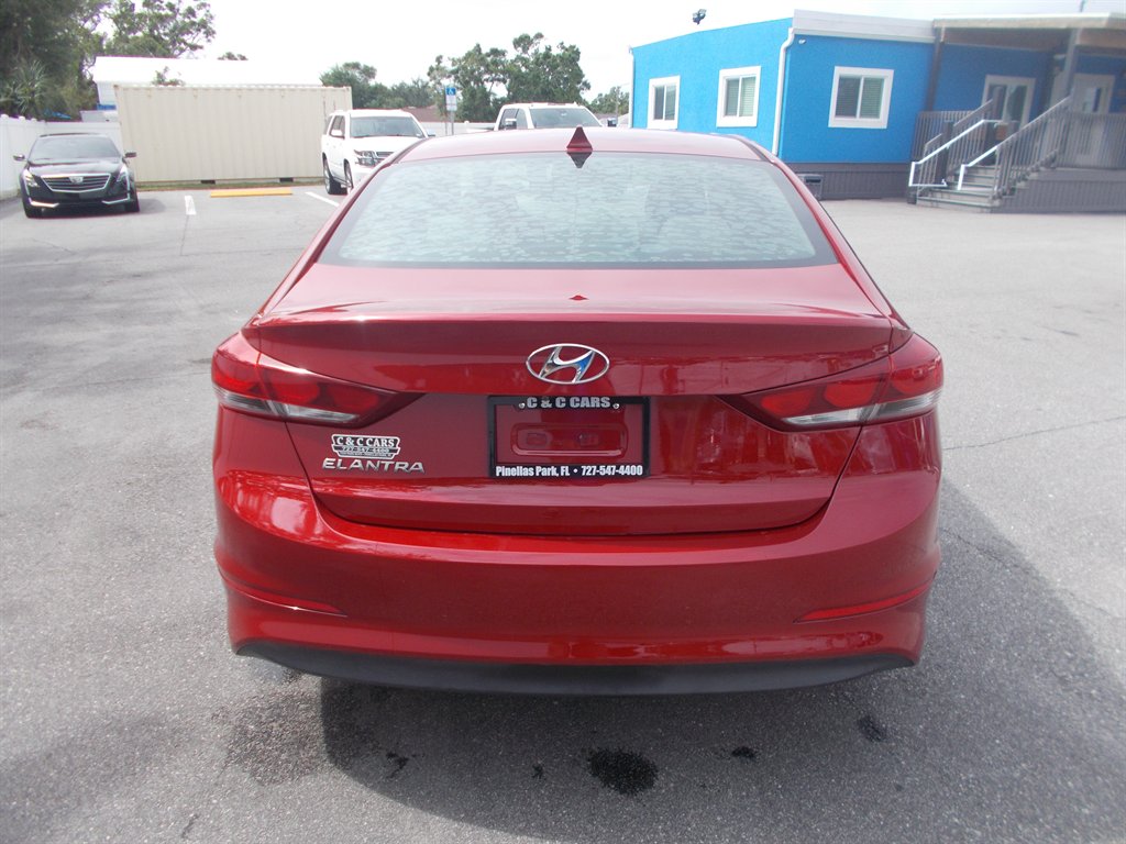 2017 Hyundai Elantra