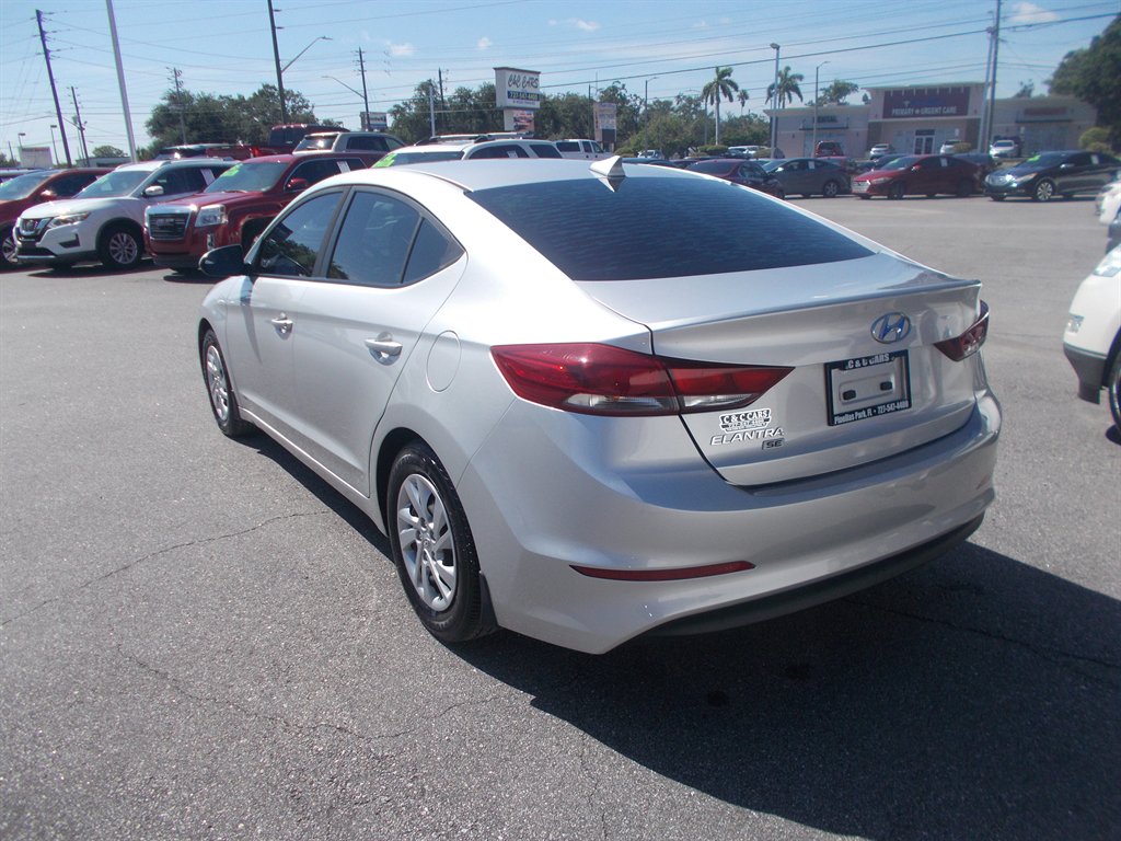 2018 Hyundai Elantra