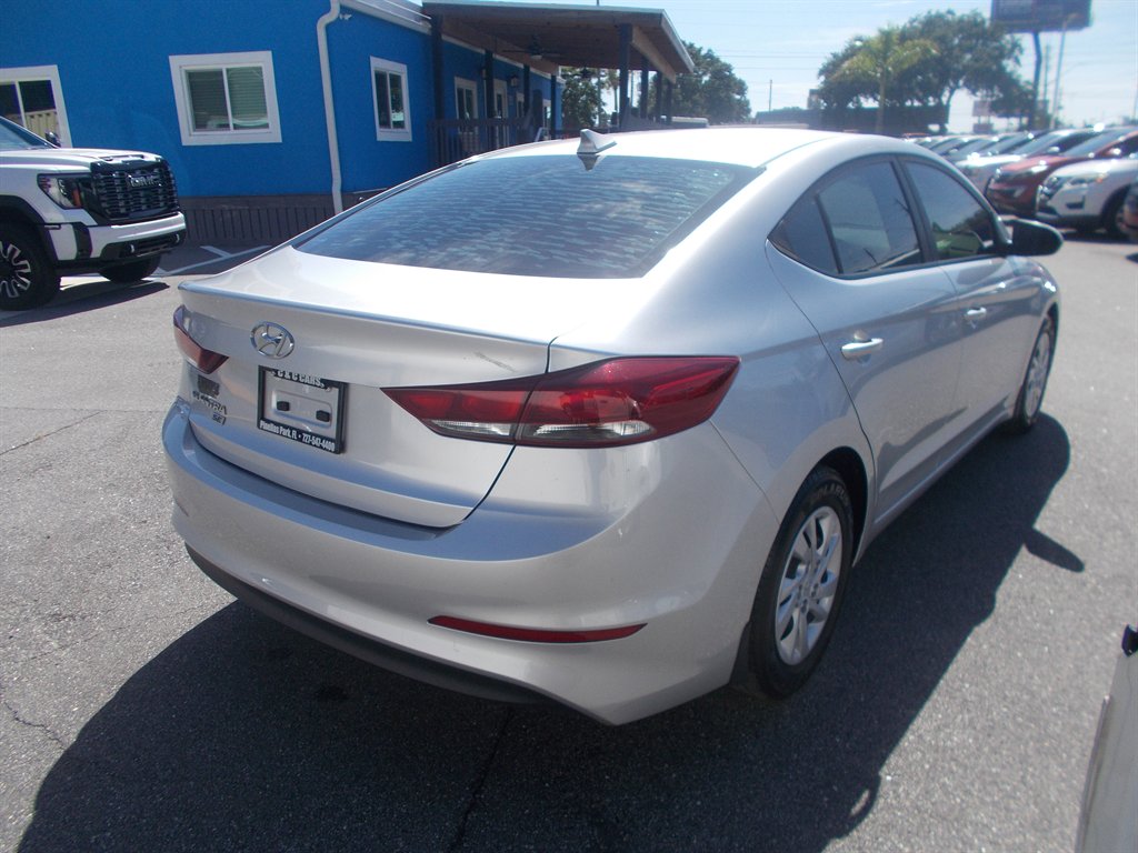 2018 Hyundai Elantra