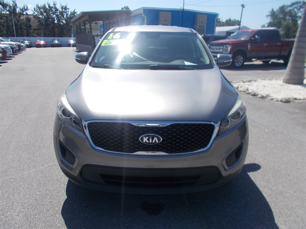 2016 Kia Sorento L's photo