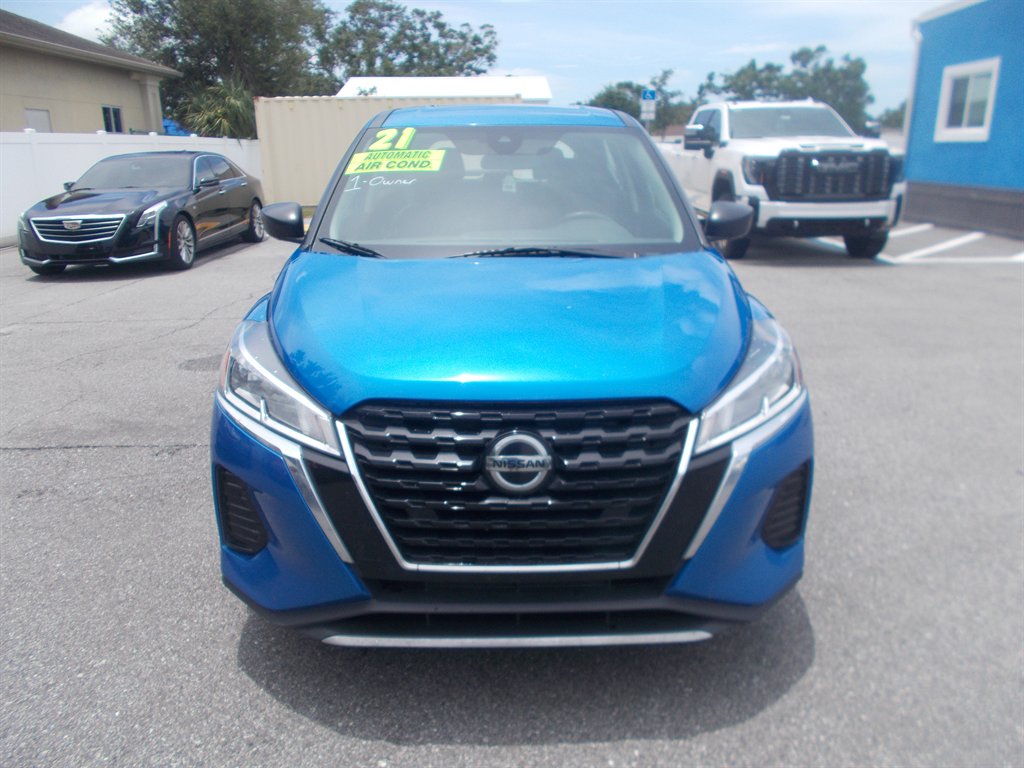 2021 Nissan Kicks S