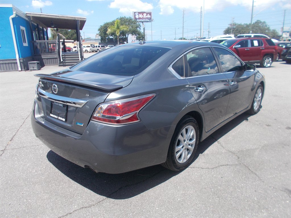 2014 Nissan Altima - $11,995