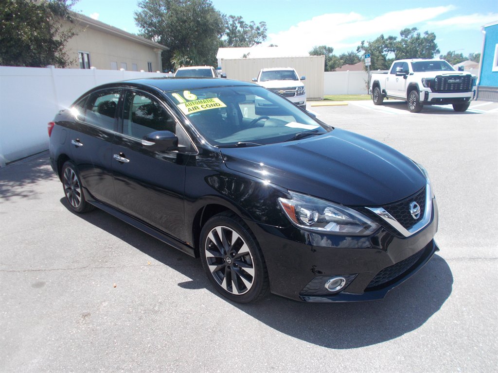 2016 Nissan Sentra - $11,995