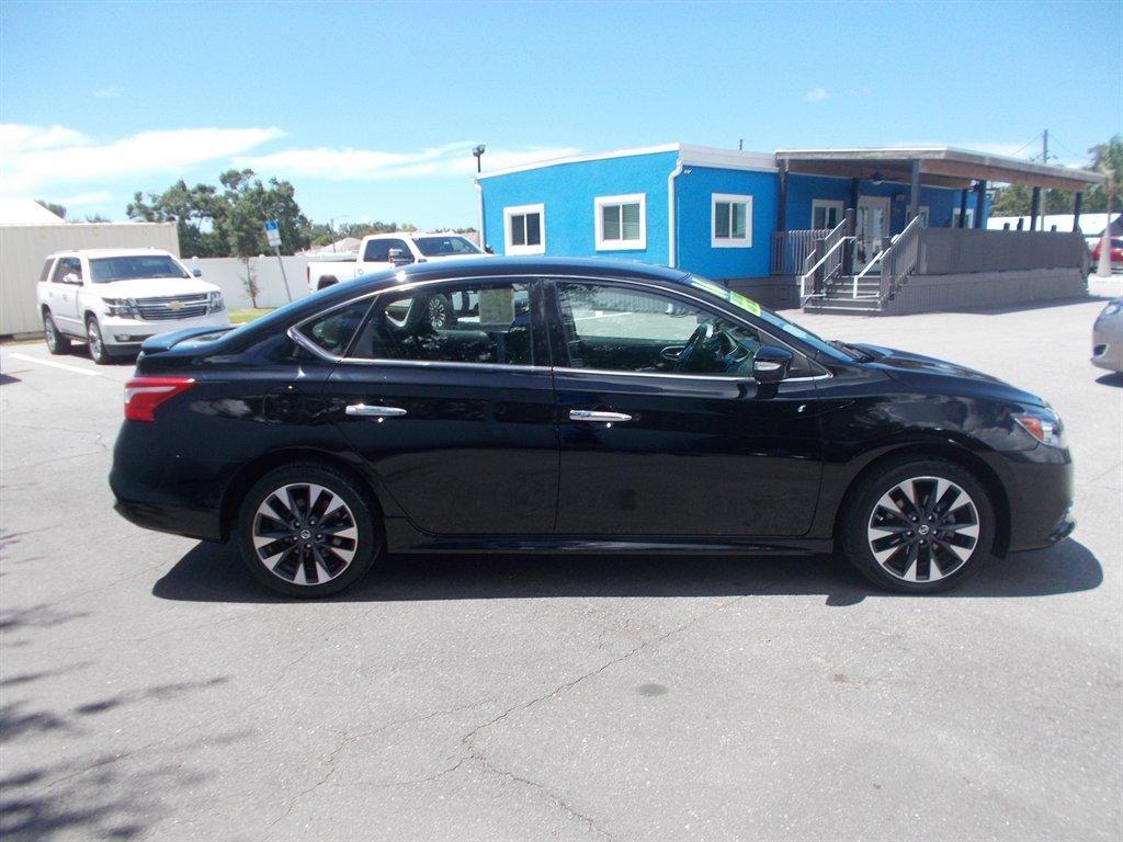 2016 Nissan Sentra - $11,995