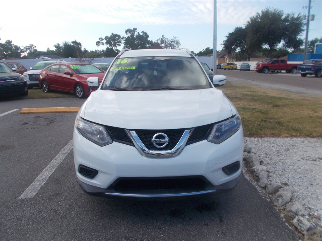 2016 Nissan Rogue SV