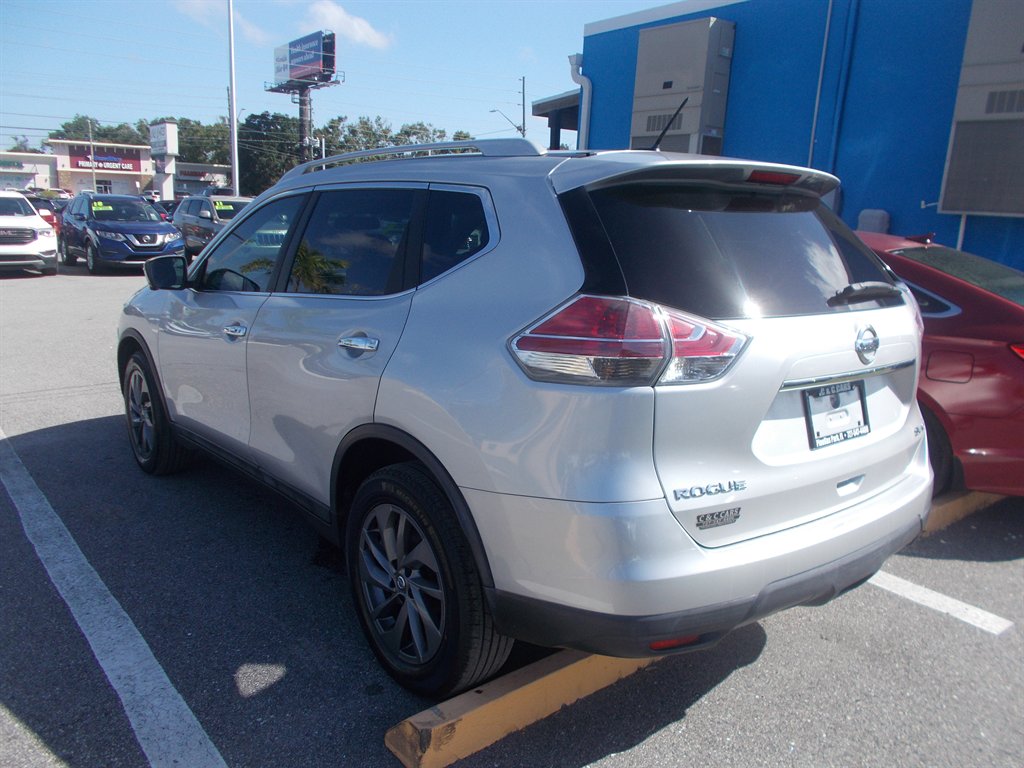 2016 Nissan Rogue - $11,995