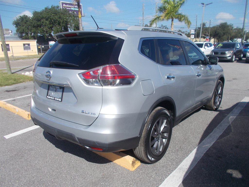2016 Nissan Rogue - $11,995