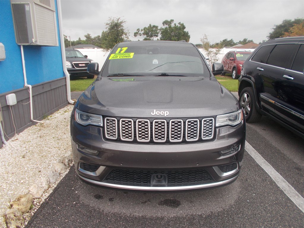 2017 Jeep Grand Cherokee Summit's photo