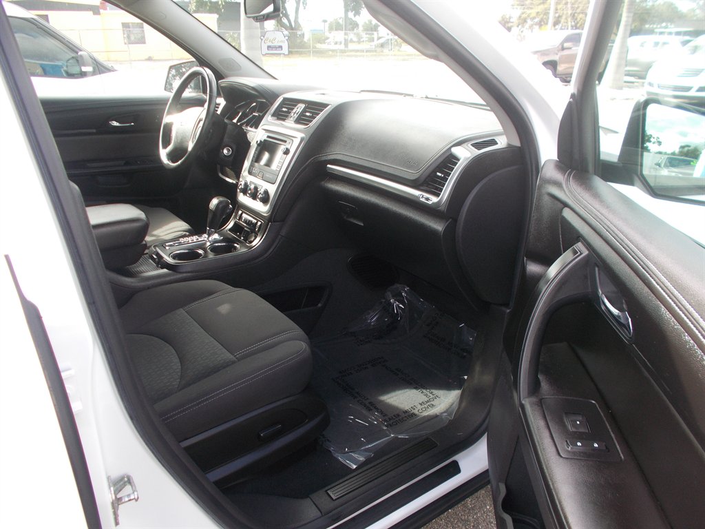 2016 GMC Acadia