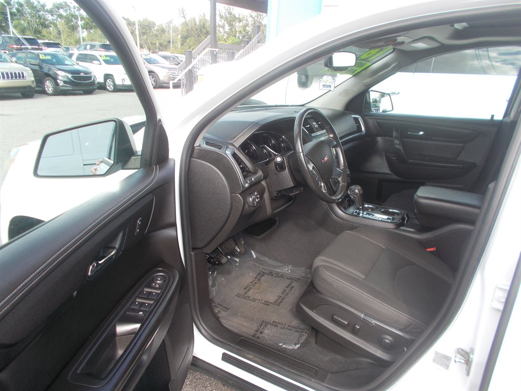 2016 GMC Acadia