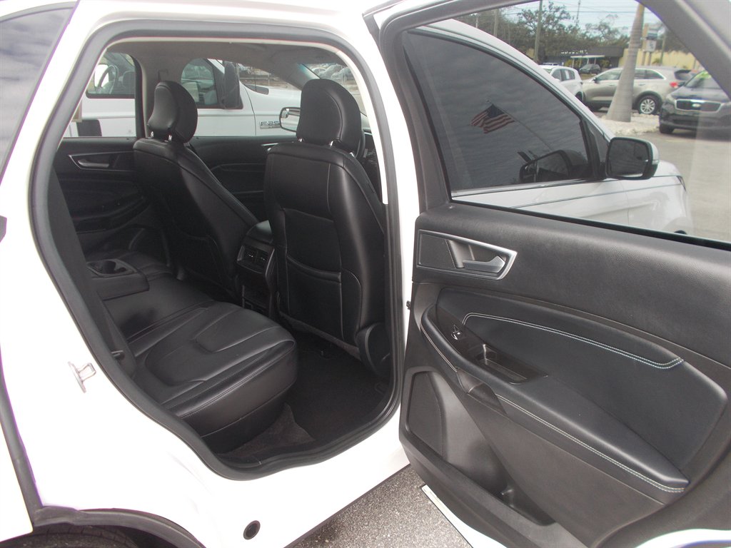 2018 Ford Edge