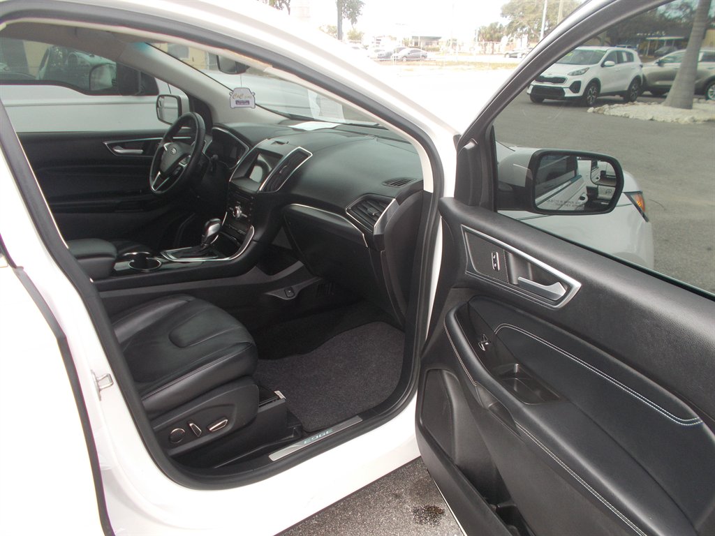 2018 Ford Edge