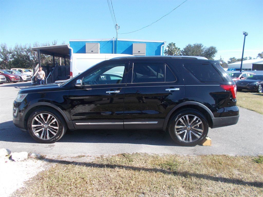 2016 Ford Explorer