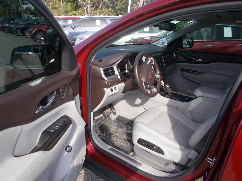 2017 GMC Acadia