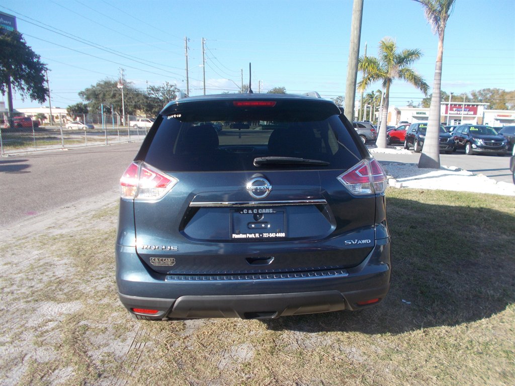 2015 Nissan Rogue - $11,995