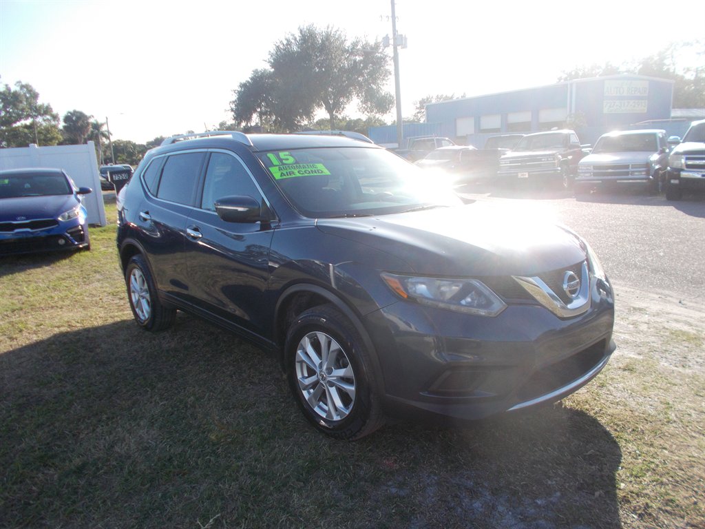 2015 Nissan Rogue - $11,995