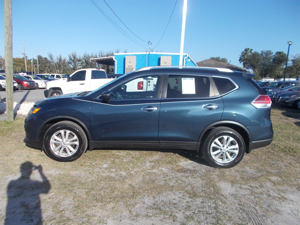 2015 Nissan Rogue - $11,995