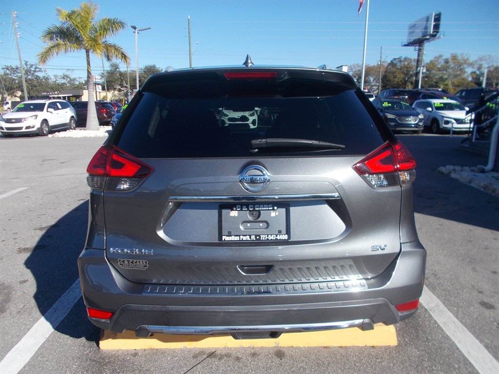 2017 Nissan Rogue - $11,995