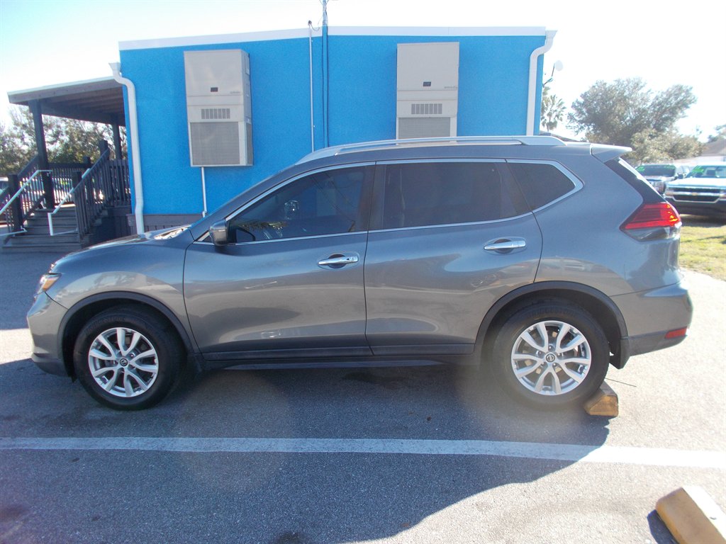 2017 Nissan Rogue - $11,995