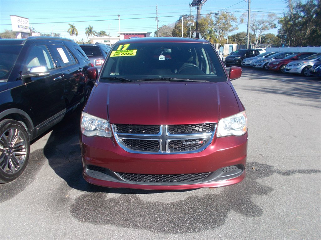 2017 Dodge Grand Caravan SE Plus's photo