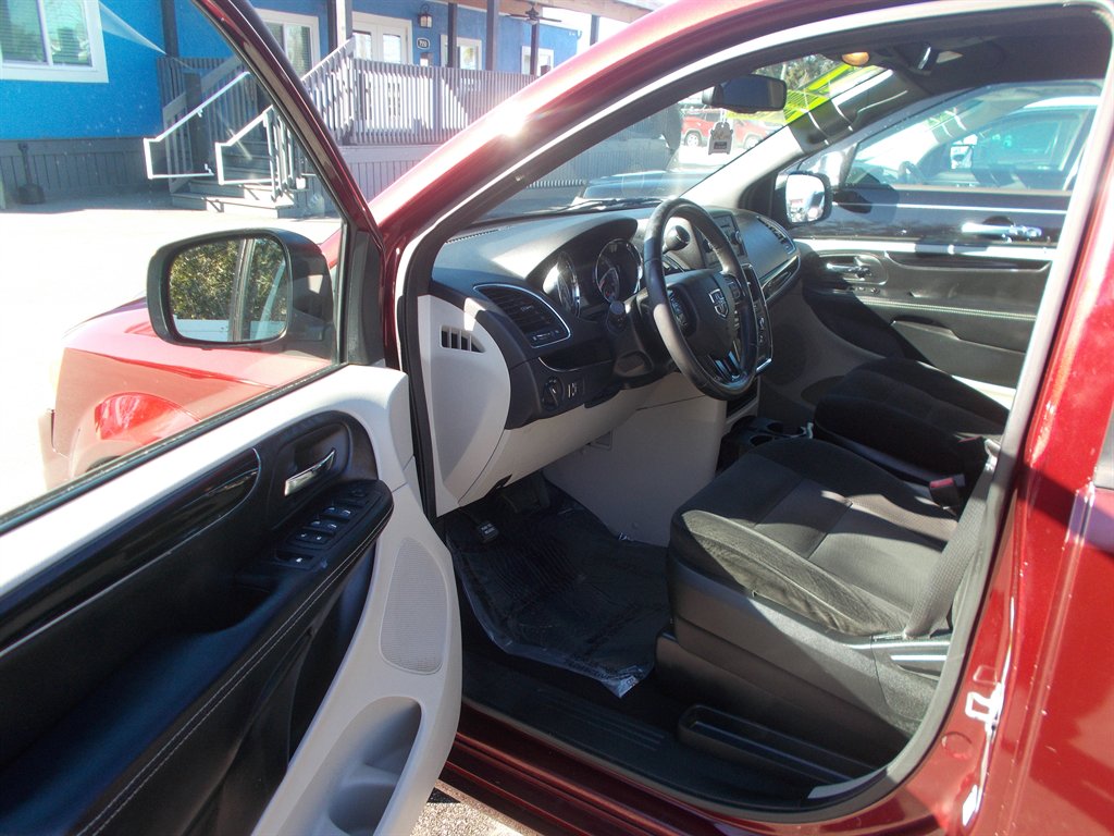 2017 Dodge Grand Caravan