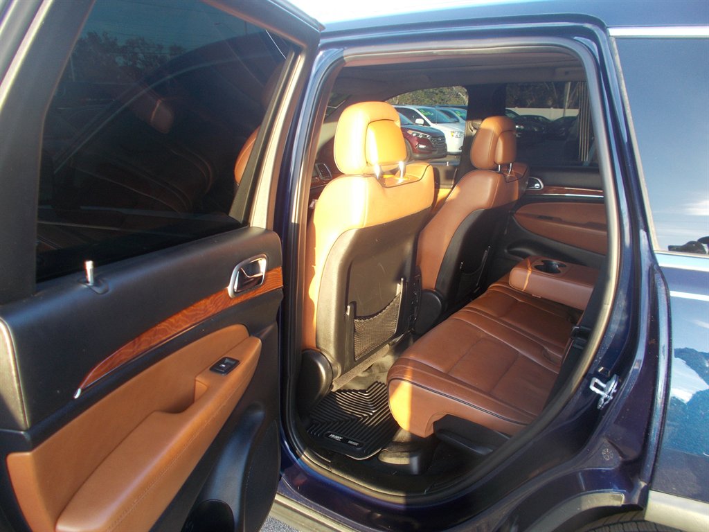 2013 Jeep Cherokee - $11,995