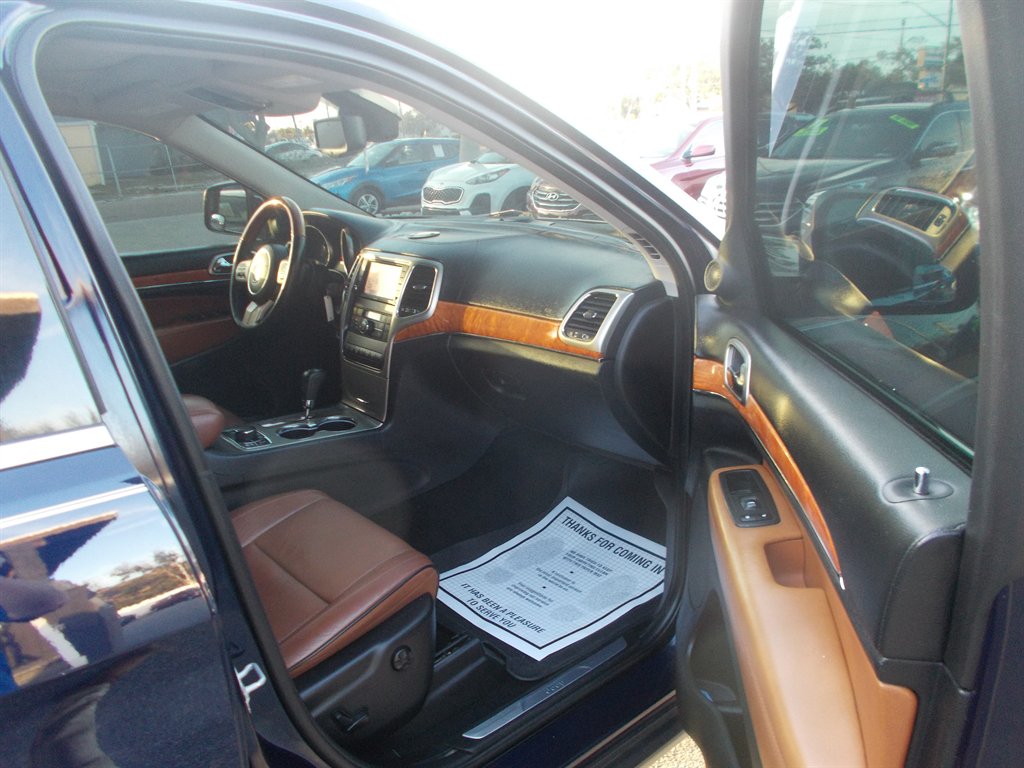2013 Jeep Cherokee - $11,995