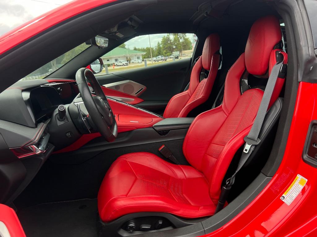 2020 Chevrolet Corvette 2LT photo