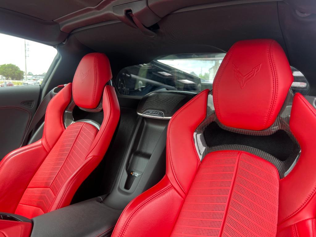 2020 Chevrolet Corvette 2LT photo