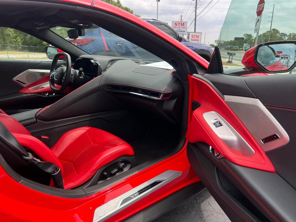 2020 Chevrolet Corvette 2LT photo