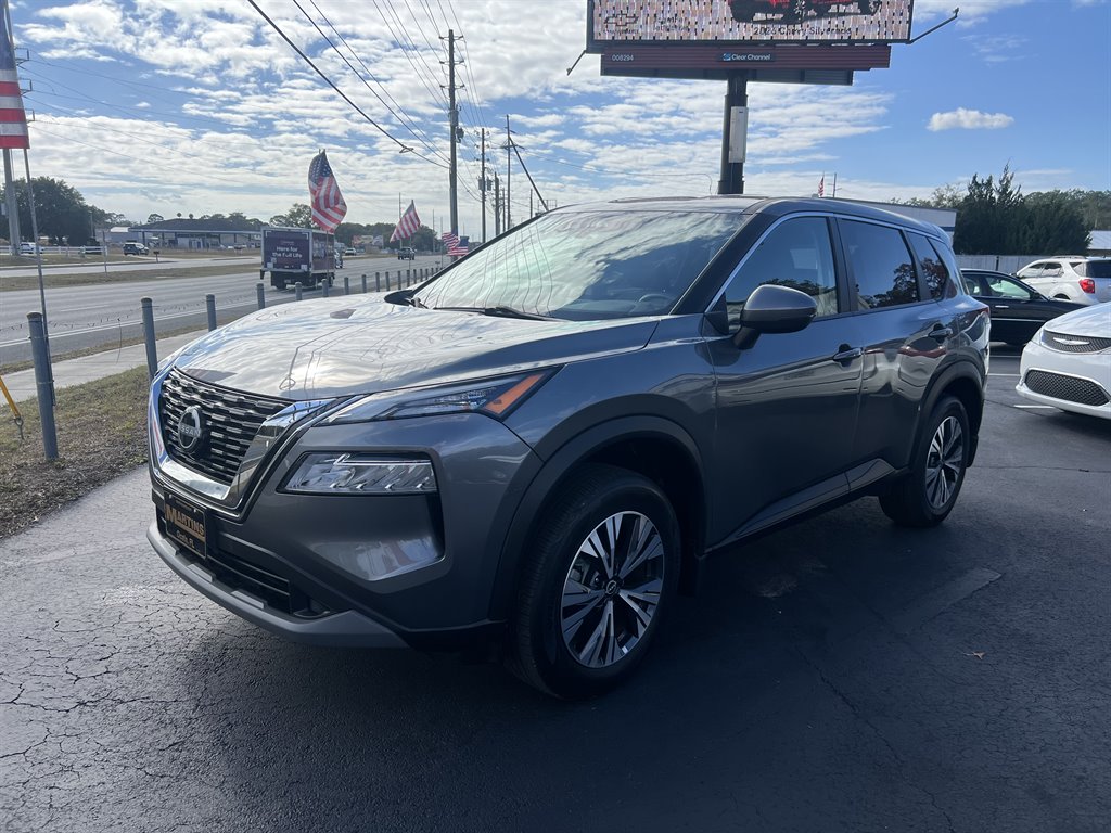 2022 Nissan Rogue SV