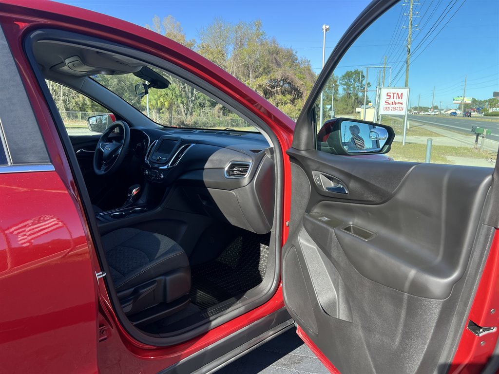 2022 Chevrolet Equinox - $19,985