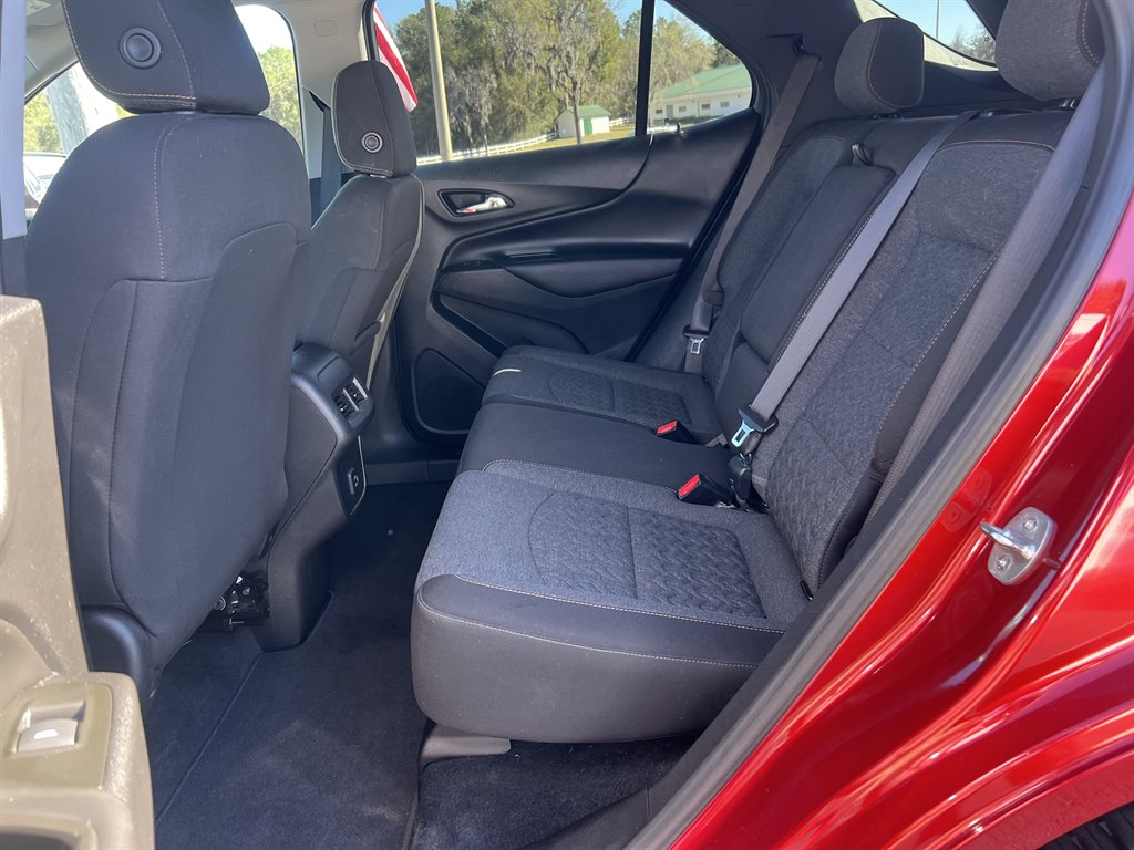 2022 Chevrolet Equinox - $19,985