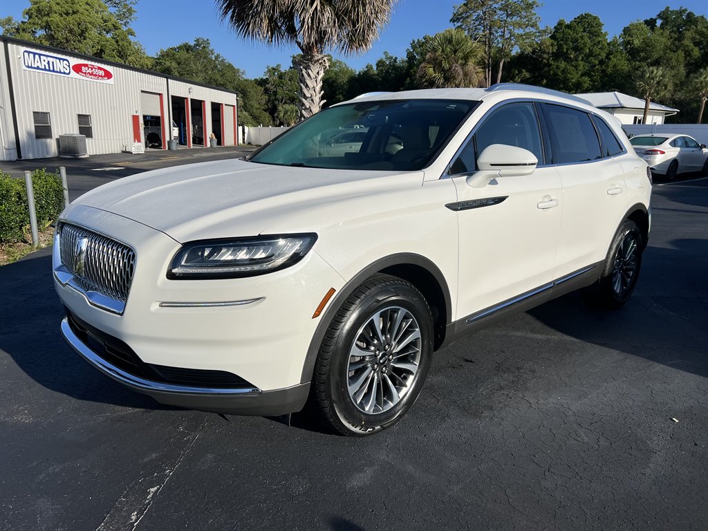 2022 Lincoln Nautilus - $27,995