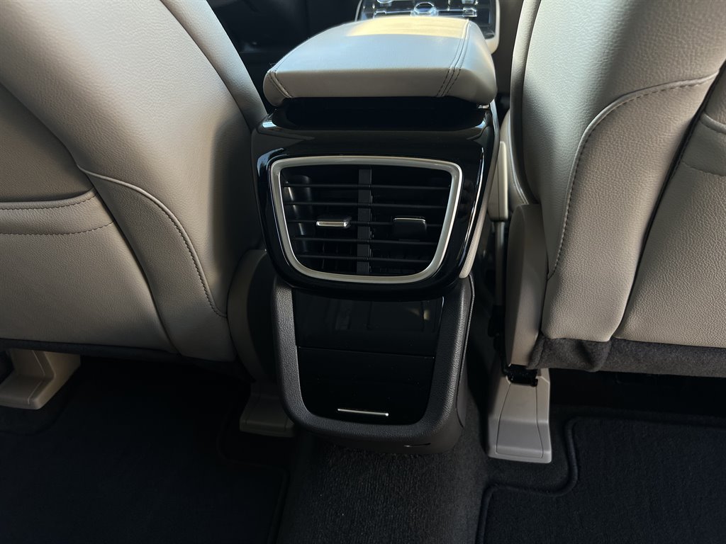 2022 Lincoln Nautilus - $27,995