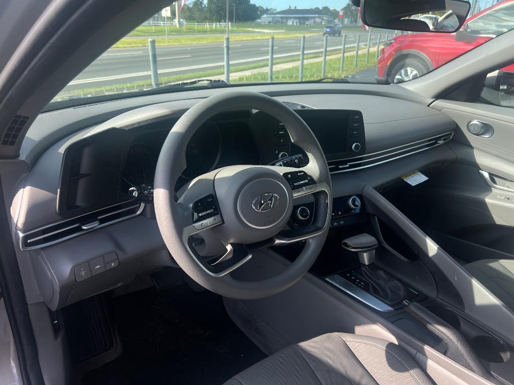 2023 Hyundai Elantra - $16,995