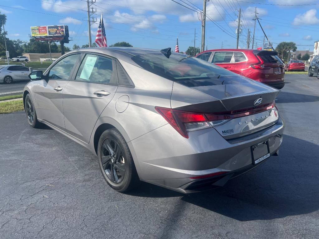 2023 Hyundai Elantra - $16,995