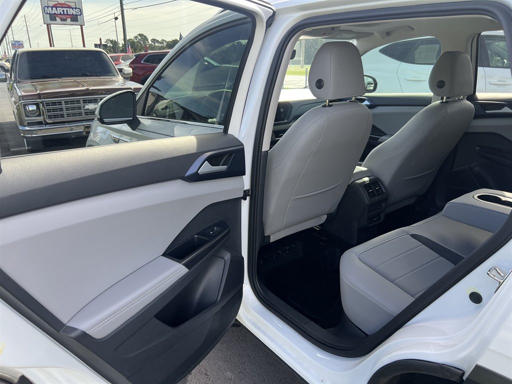 2024 Volkswagen Taos