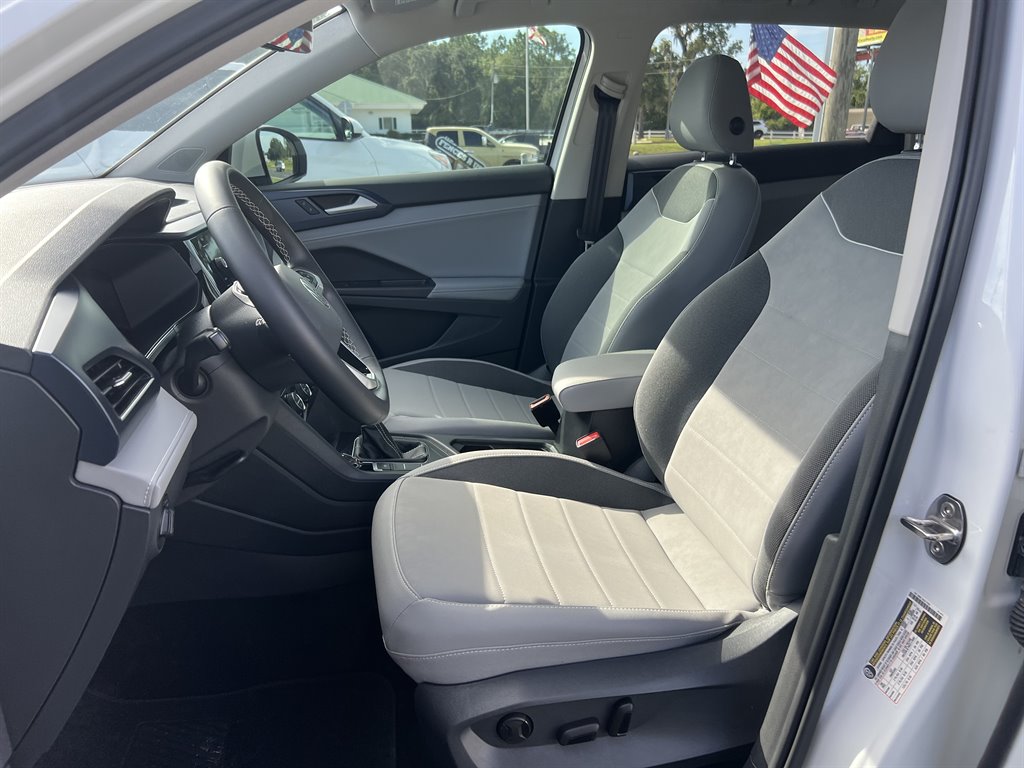 2024 Volkswagen Taos