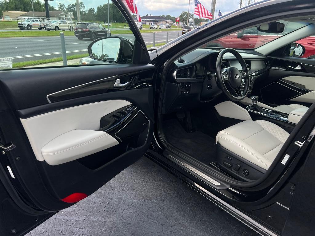 2018 Kia Cadenza - $19,995