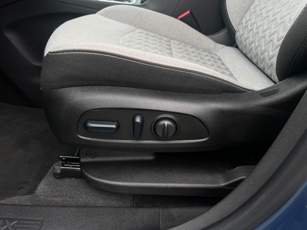 2024 Chevrolet Equinox - $20,995