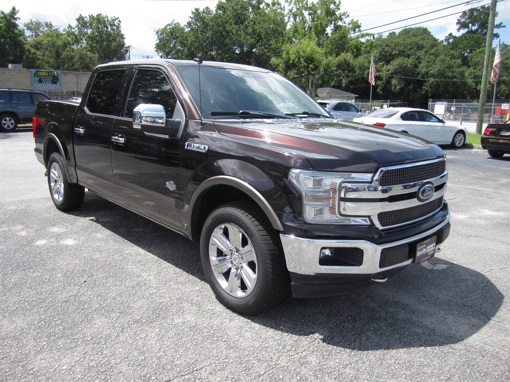 2018 Ford F-150 - $31,999