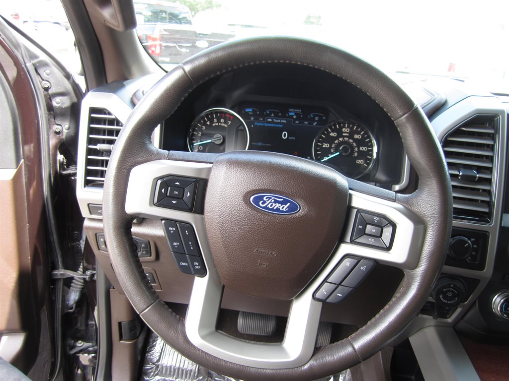 2018 Ford F-150 - $31,999