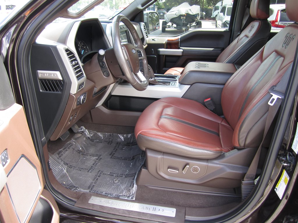 2018 Ford F-150 - $31,999