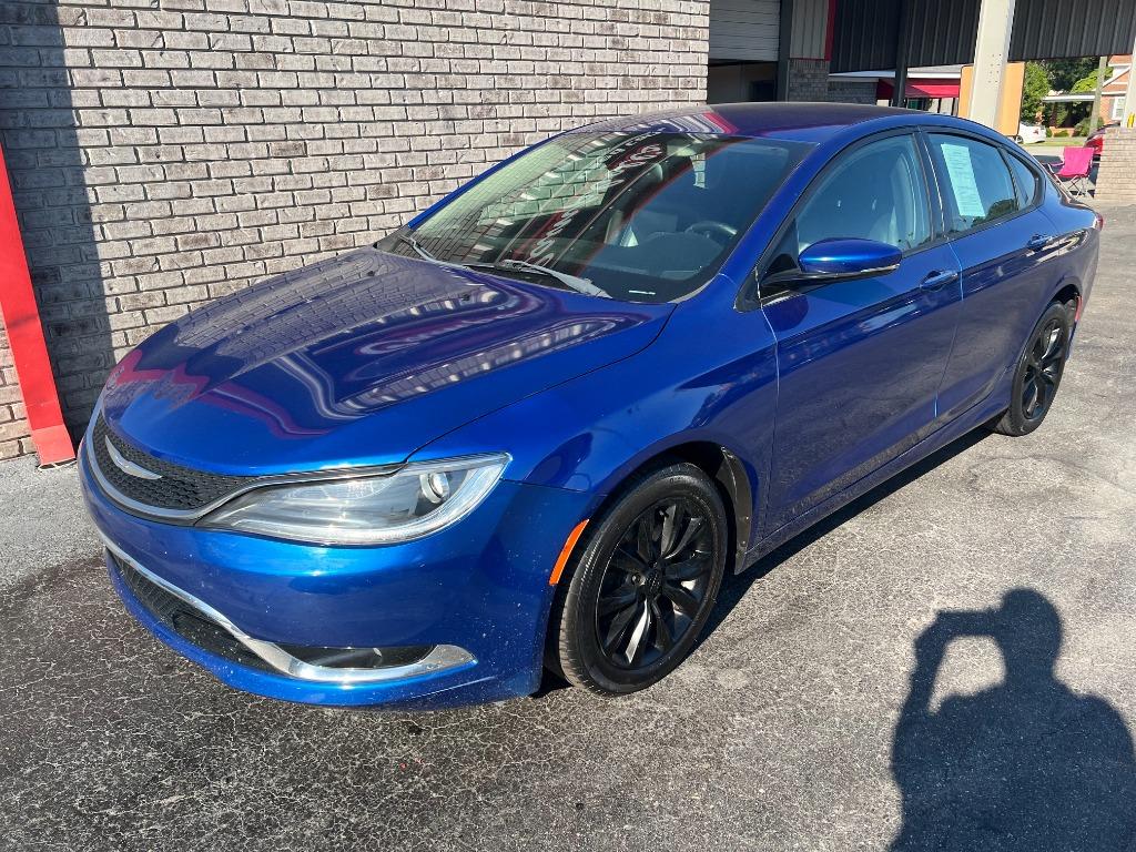 2016 Chrysler 200