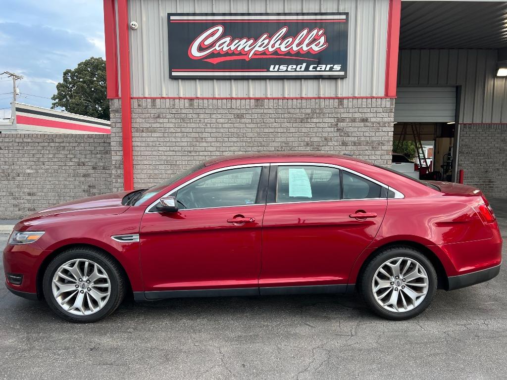 2016 Ford Taurus