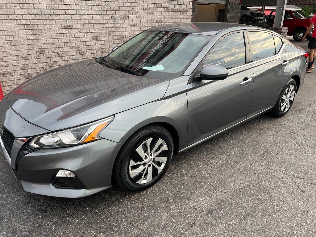 2020 Nissan Altima